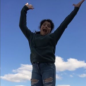 Meet your Posher, Elyse